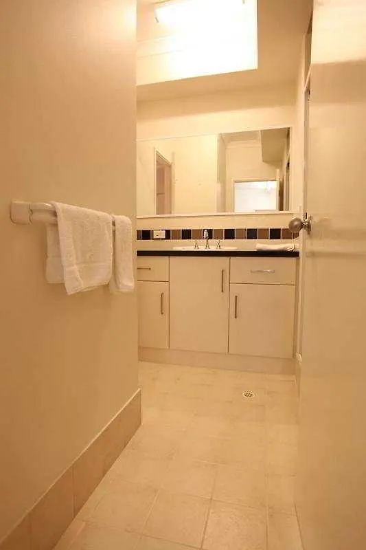 Regal Apartments Perth Apartmanhotel